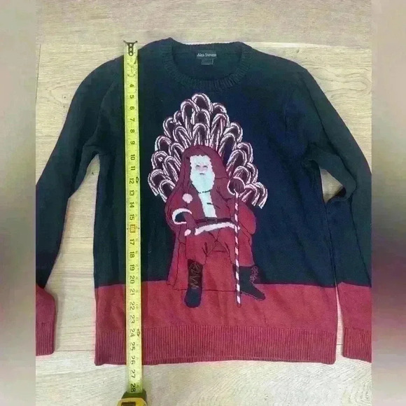 Women’s Santa Ugly Christmas Sweater. Size large - Picture 3 of 4